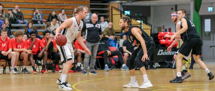 Rockets continue to push for play-off spot