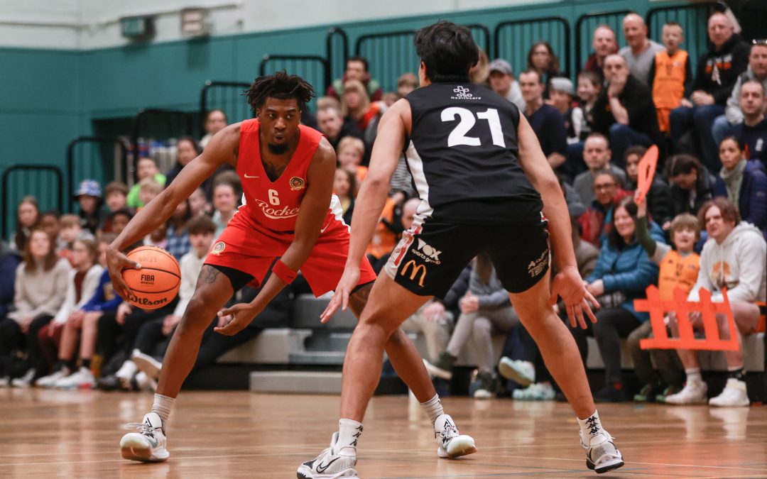 Storm buffet the Rockets